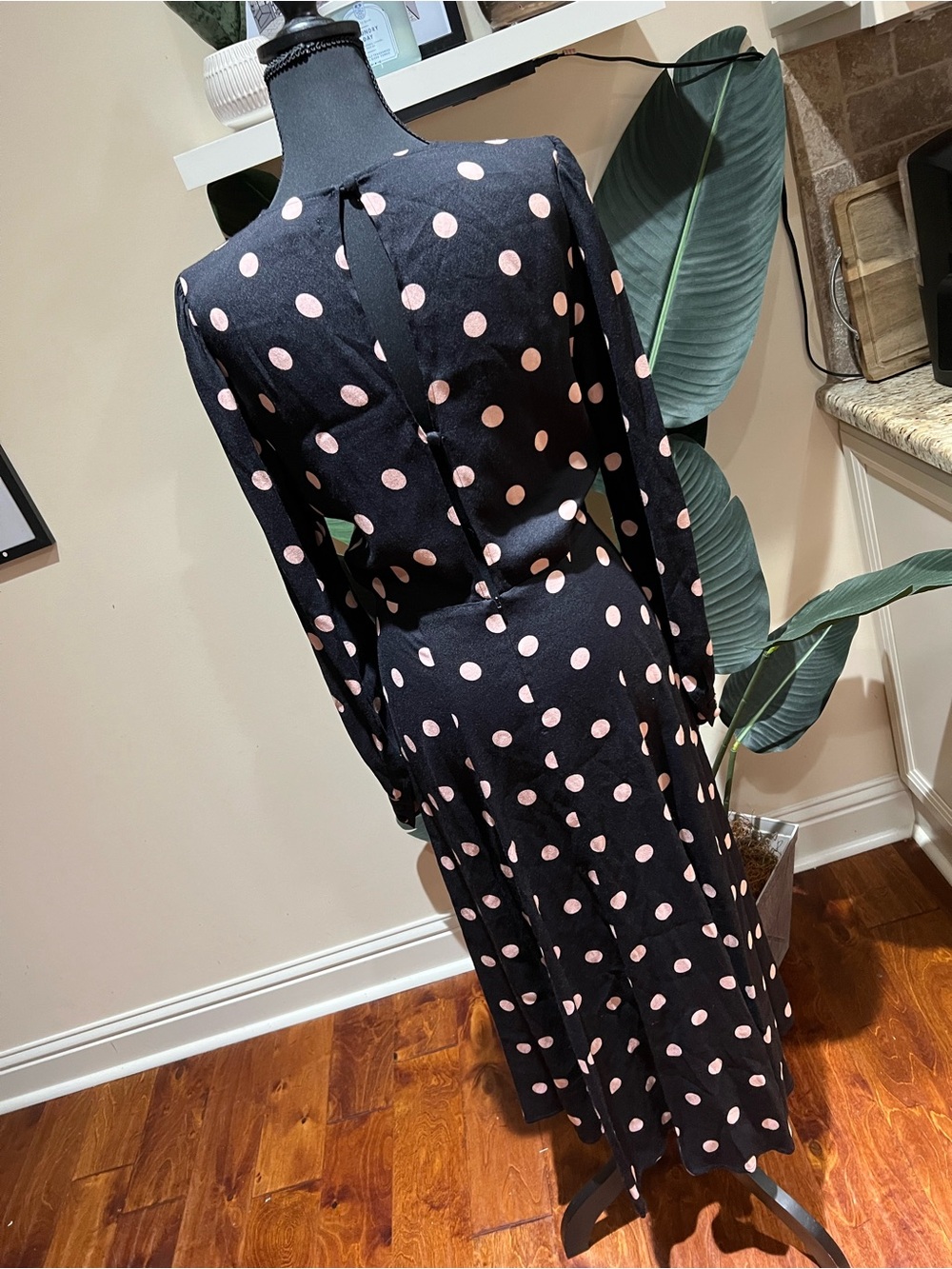 Reformation Creed Long Sleeve Black Polka Dots Dress with Pink Dots 6 - Picture 9 of 9
